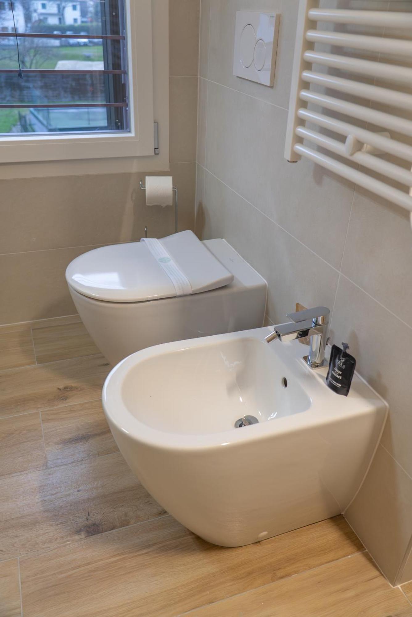 Elegante Appartamento In Centro A Treviso Ngoại thất bức ảnh