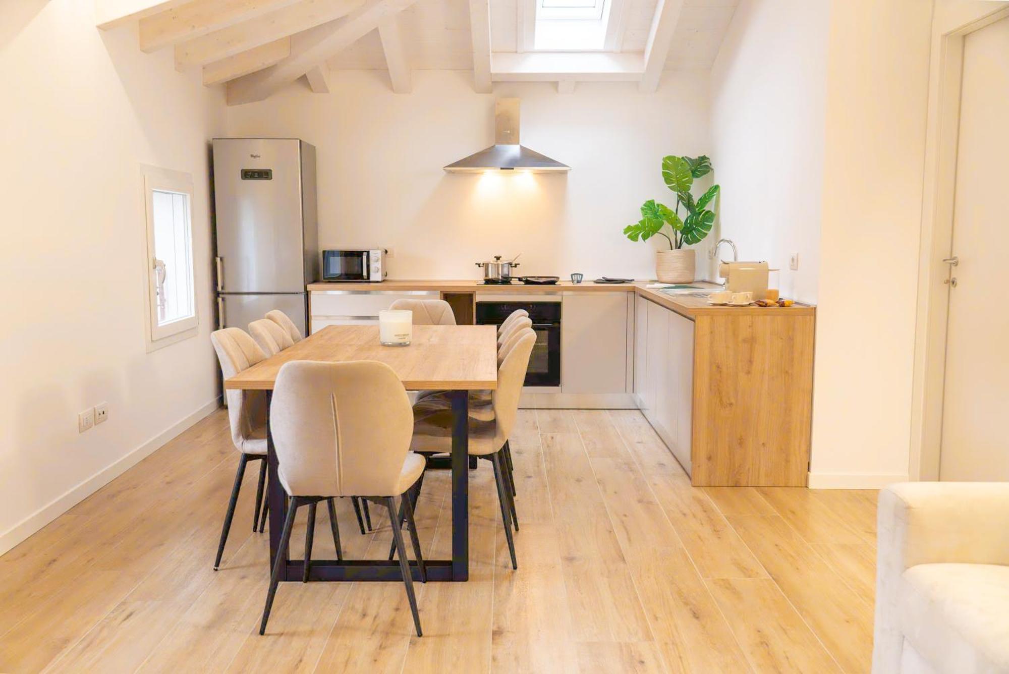 Elegante Appartamento In Centro A Treviso Ngoại thất bức ảnh
